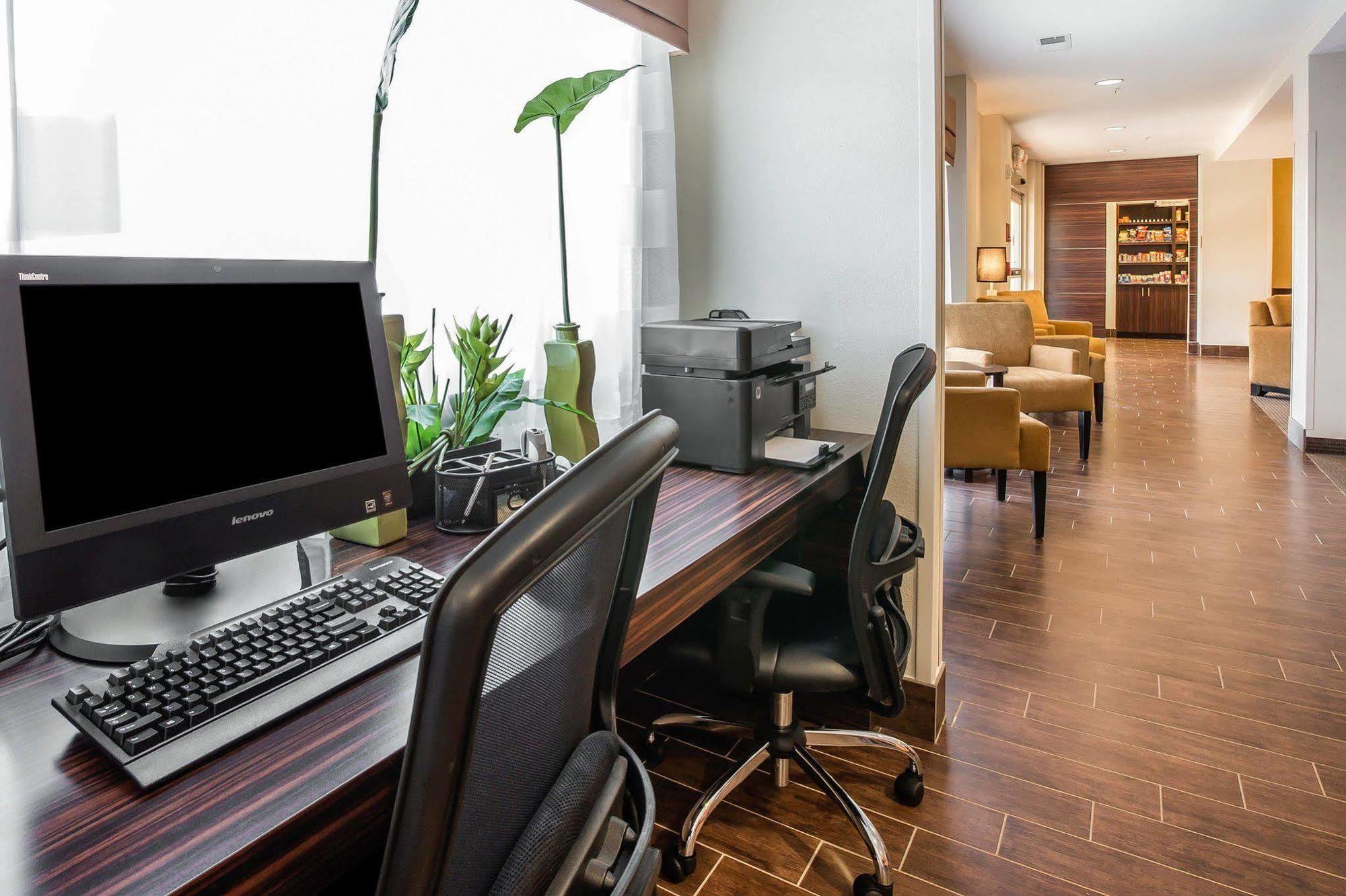 Mainstay Suites كارترزفيل المظهر الخارجي الصورة